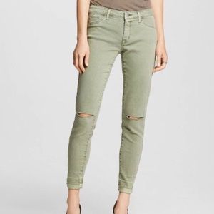 Mossimo Mid-Rise Jegging in Olive